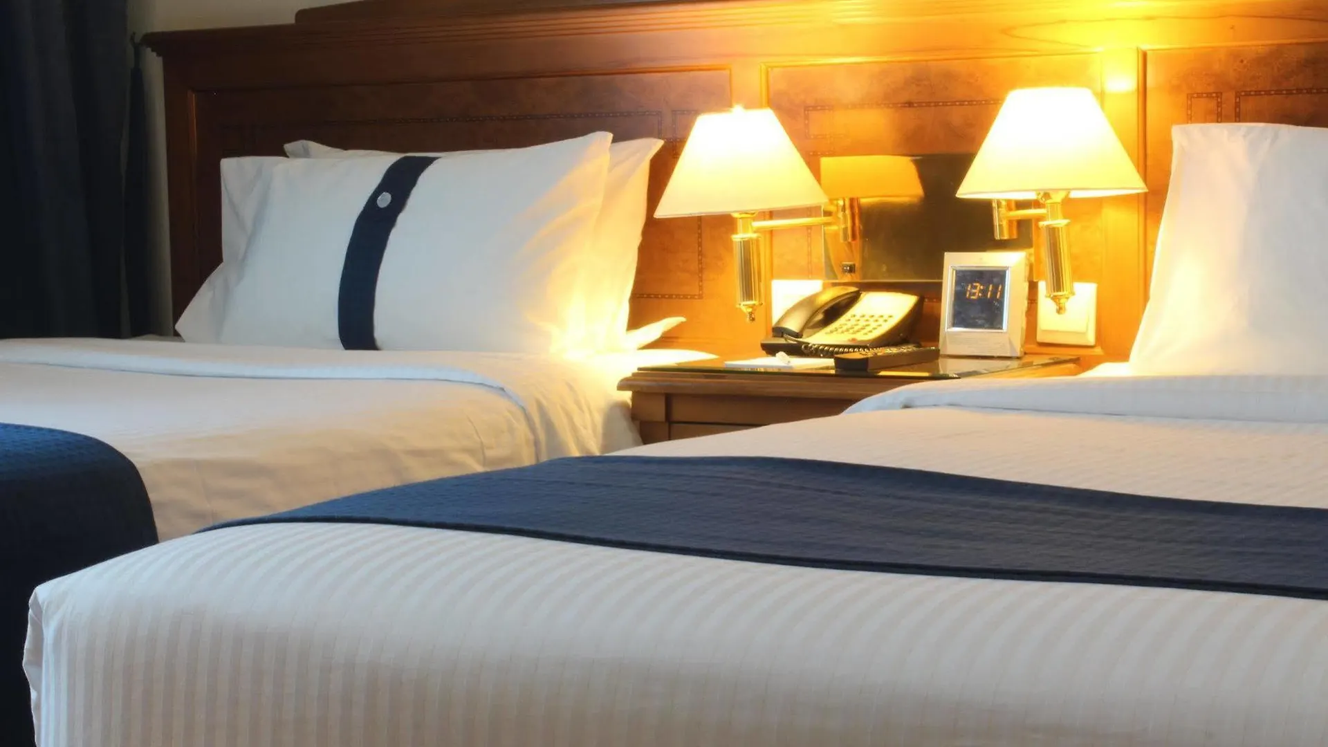 Grand Excelsior Hotel الشارقة 5*,