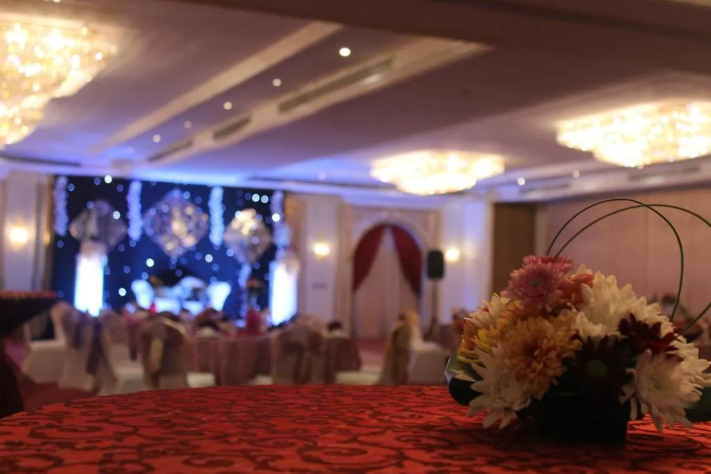 Grand Excelsior Hotel 沙迦