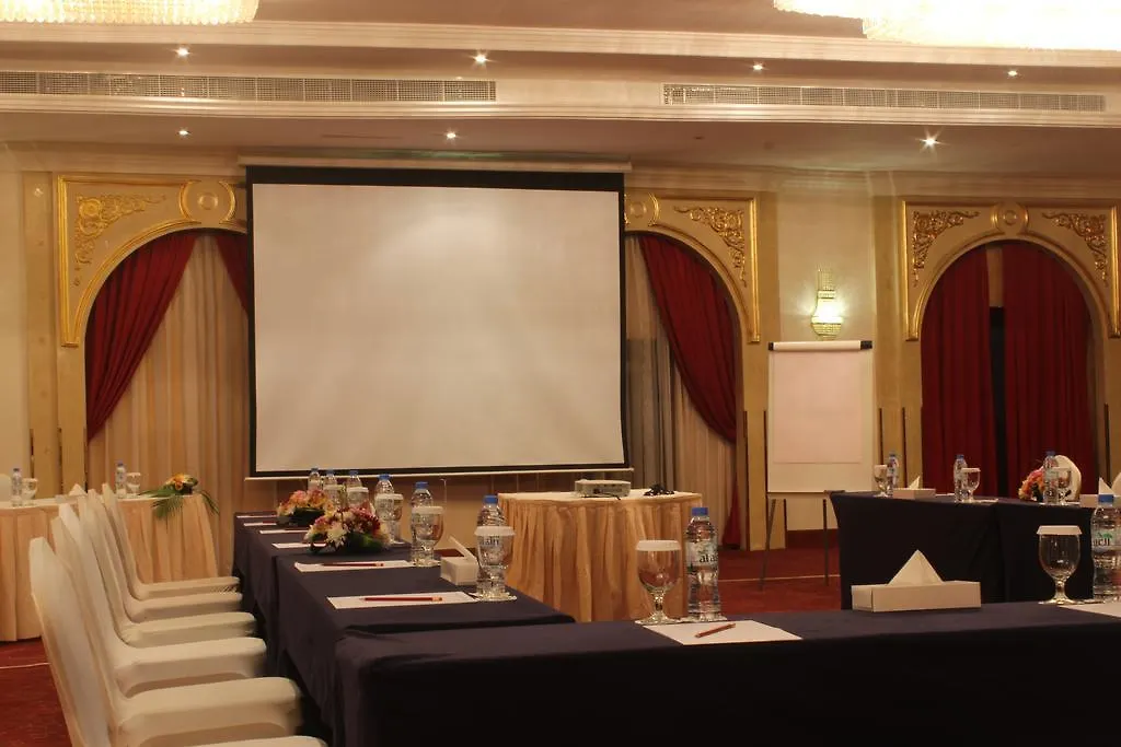 Grand Excelsior Hotel Sharjah 5*,