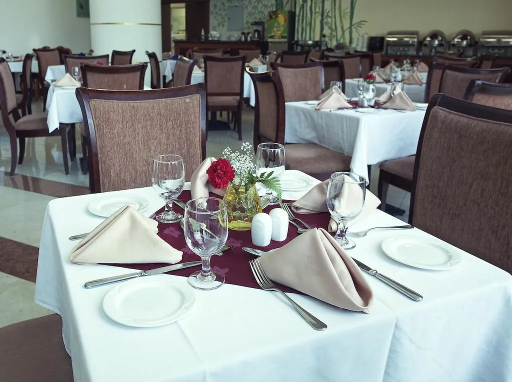 Grand Excelsior Hotel Schardscha 5*,  Vereinigte Arabische Emirate