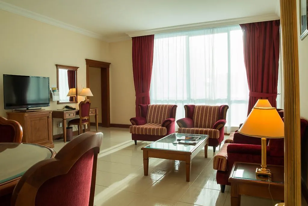 Grand Excelsior Hotel الشارقة 5*,