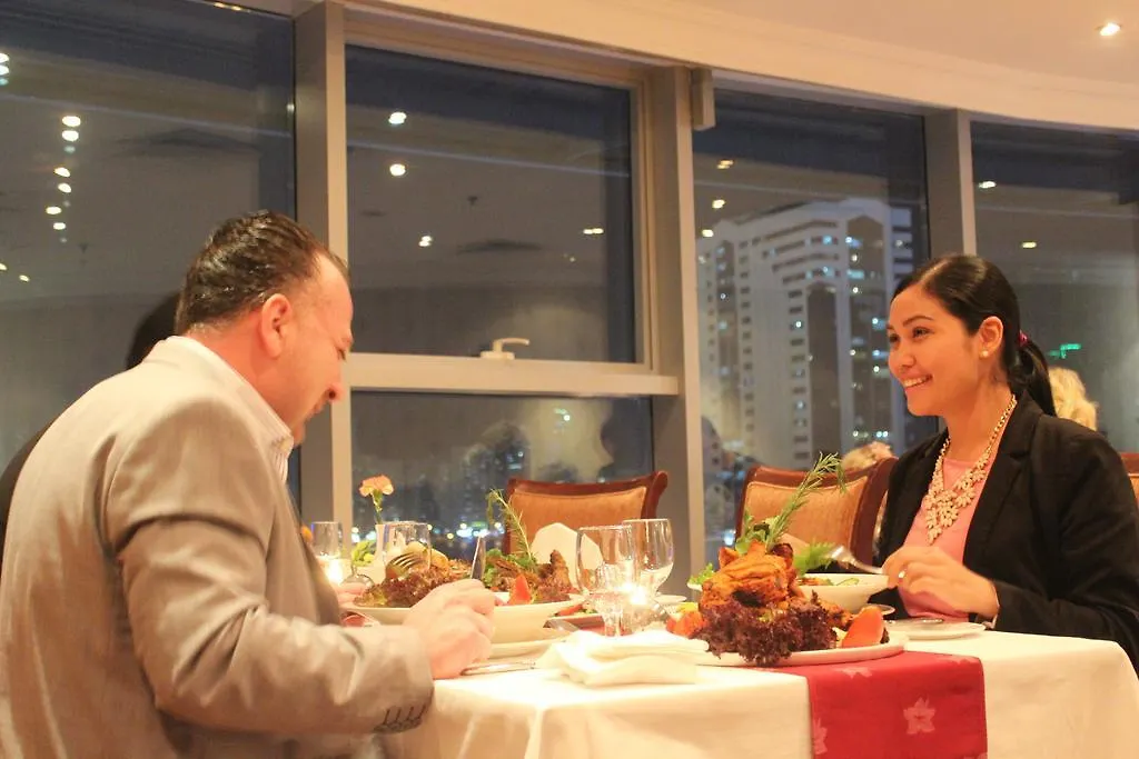 Grand Excelsior Hotel Schardscha 5*,  Vereinigte Arabische Emirate
